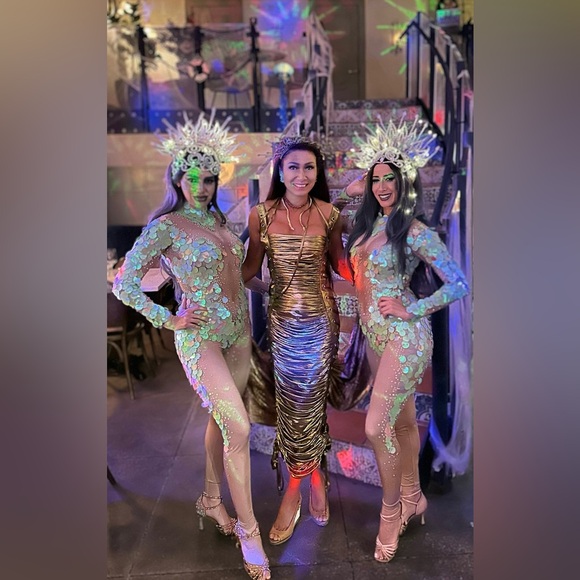 New Mimi Midi Dress in Gold
Bronx and Banco - Picture 9 of 11